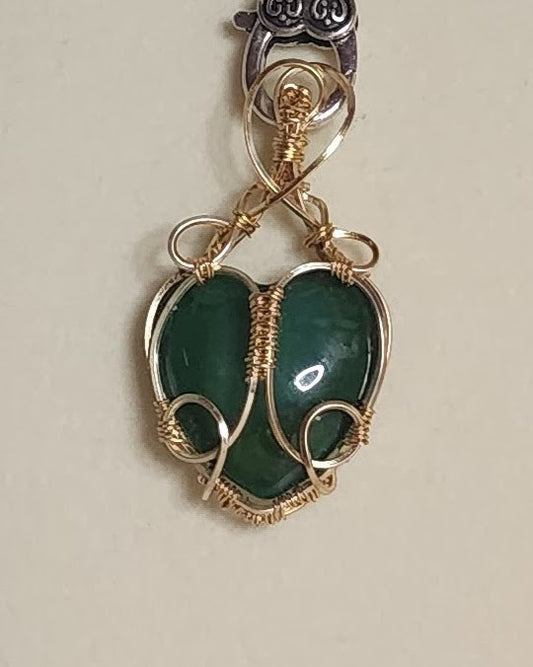 Emerald Green Heart Shaped Romantic Pendant