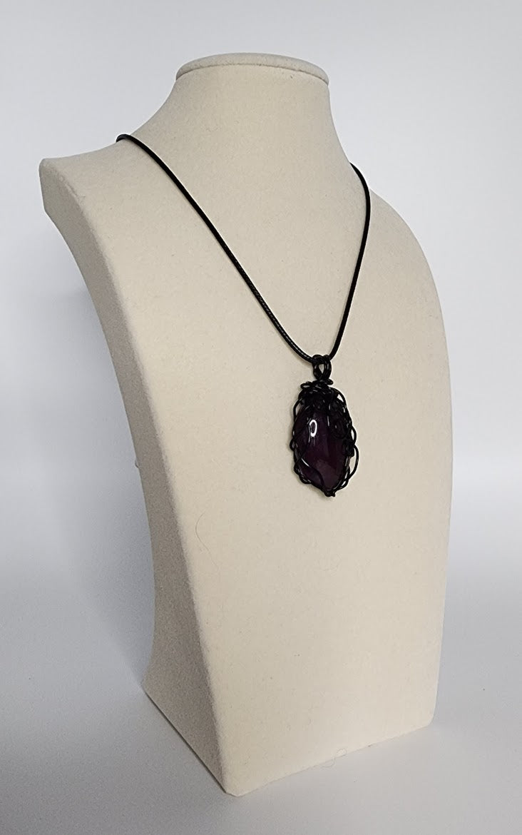 Dark Orb Wire-wrapped Pendant (Deep Purple/Black)